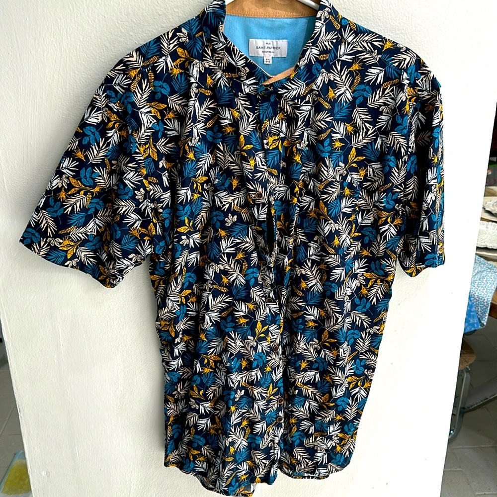 Rue Saint Patrick Amazon Short Sleeve Shirt In Navy And Mango